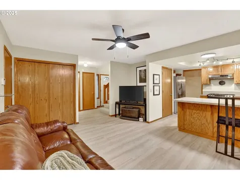 67 NW Orchard Place Gresham OR 97030