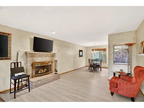 67 NW Orchard Place Gresham OR 97030