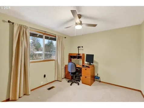 67 NW Orchard Place Gresham OR 97030