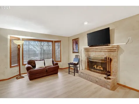67 NW Orchard Place Gresham OR 97030