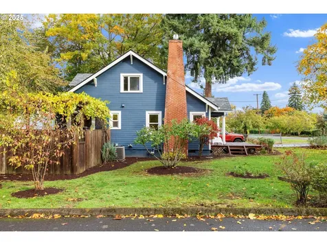 5435 NE Skidmore Street Portland OR 97218