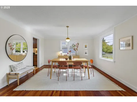 5435 NE Skidmore Street Portland OR 97218