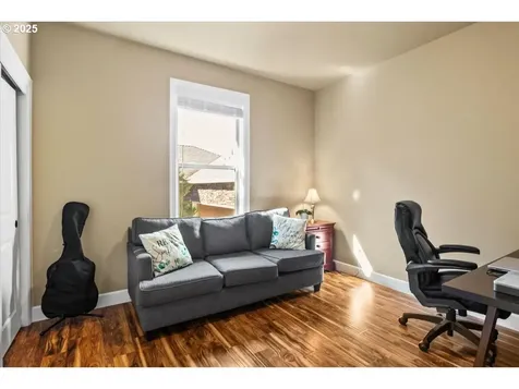 119 Duniway Court SE Salem OR 97306