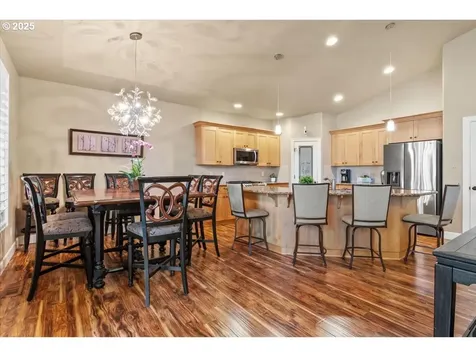 119 Duniway Court SE Salem OR 97306