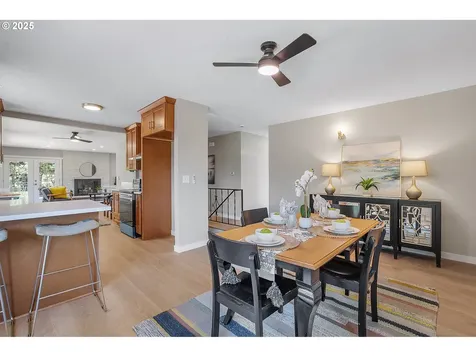 16581 SE Stoneybrook Court Clackamas OR 97015