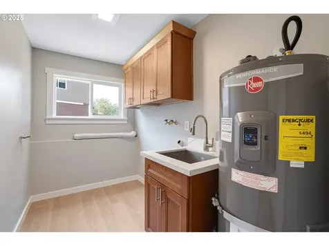 16581 SE Stoneybrook Court Clackamas OR 97015