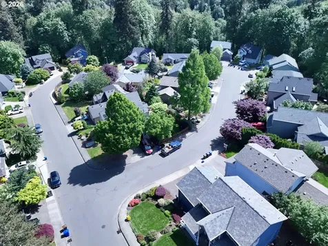 17441 Wake Robin Circle Oregon City OR 97045