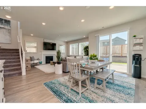 8770 N Otter Circle Camas WA 98607