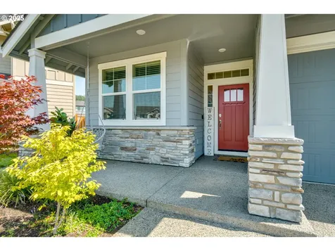 8770 N Otter Circle Camas WA 98607