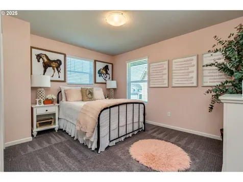 8770 N Otter Circle Camas WA 98607