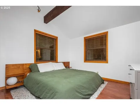 15895 S Hattan Road Oregon City OR 97045