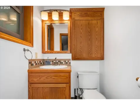 15895 S Hattan Road Oregon City OR 97045