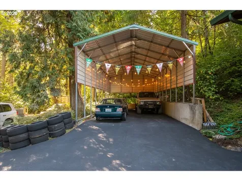15895 S Hattan Road Oregon City OR 97045