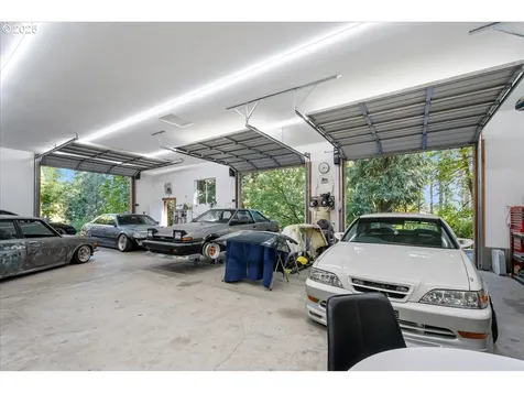 15895 S Hattan Road Oregon City OR 97045