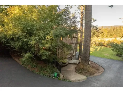 15895 S Hattan Road Oregon City OR 97045