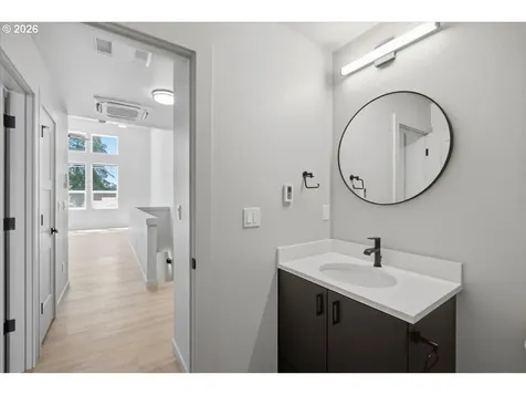 1390 Overlook (-1396) Avenue NW Salem OR 97304