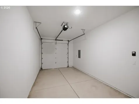 1390 Overlook (-1396) Avenue NW Salem OR 97304