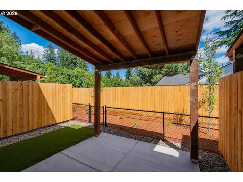 1390 Overlook (-1396) Avenue NW Salem OR 97304