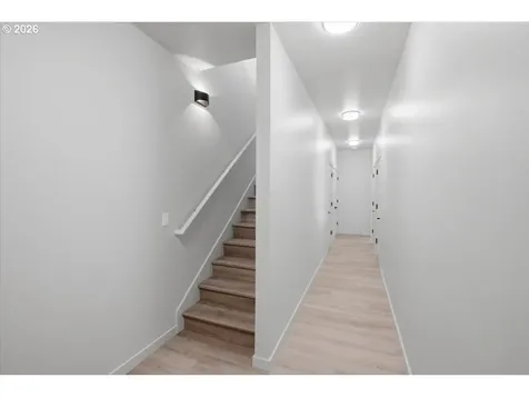 1390 Overlook (-1396) Avenue NW Salem OR 97304