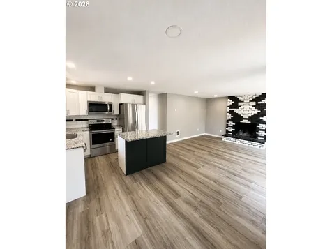 975 Evergreen Drive Creswell OR 97426