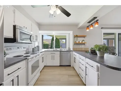 20940 SW Sandra Lane Beaverton OR 97003