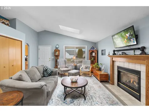 280 Probe Street Molalla OR 97038