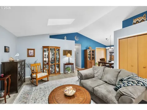 280 Probe Street Molalla OR 97038
