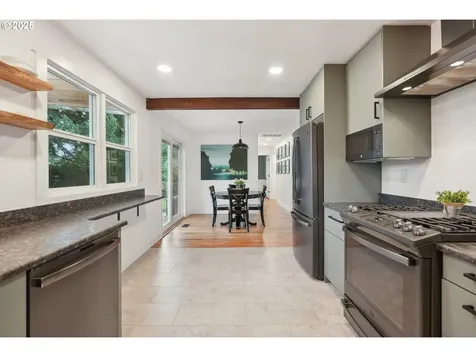 4056 Alana Avenue SE Salem OR 97302
