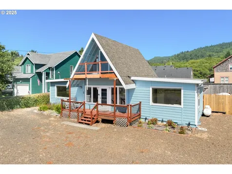 17905 Ocean Boulevard Rockaway Beach OR 97136