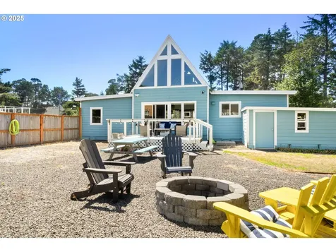 17905 Ocean Boulevard Rockaway Beach OR 97136