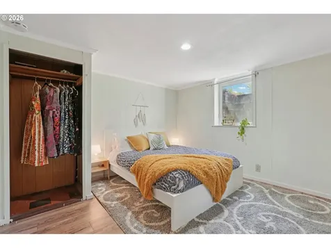 12335 SE Salmon Street Portland OR 97233