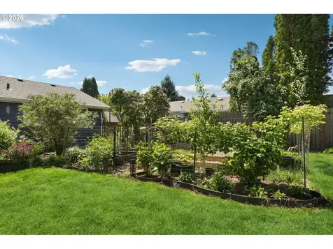 12335 SE Salmon Street Portland OR 97233