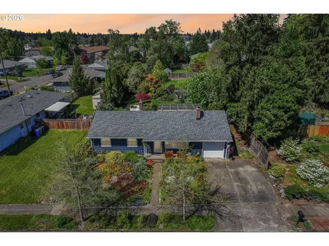 12335 SE Salmon Street Portland OR 97233