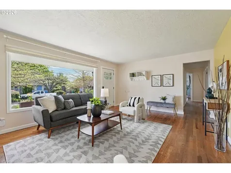 12335 SE Salmon Street Portland OR 97233