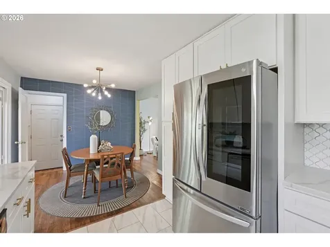 12335 SE Salmon Street Portland OR 97233
