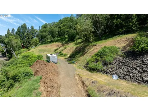 679 SE Fisher Drive Roseburg OR 97470