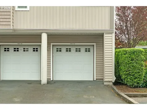 10834 NE Holly Street Hillsboro OR 97006