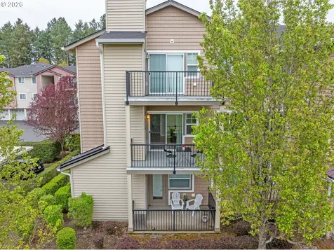 10834 NE Holly Street Hillsboro OR 97006