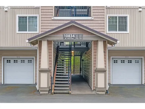 10834 NE Holly Street Hillsboro OR 97006