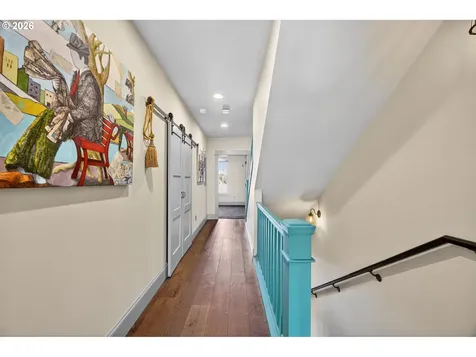 121 SW Gibbs Street Portland OR 97239