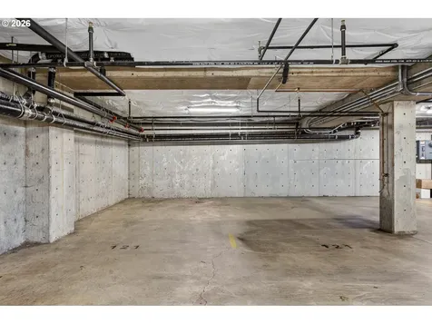 121 SW Gibbs Street Portland OR 97239