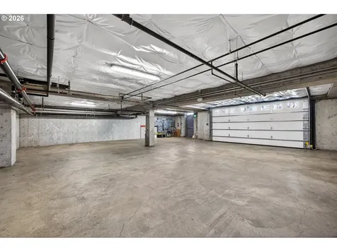 121 SW Gibbs Street Portland OR 97239