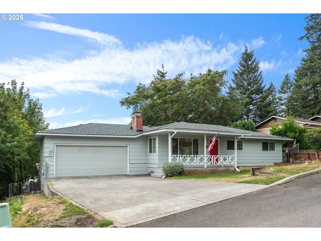 725 Howard Drive Clatskanie OR 97016