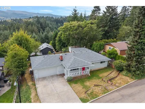 725 Howard Drive Clatskanie OR 97016