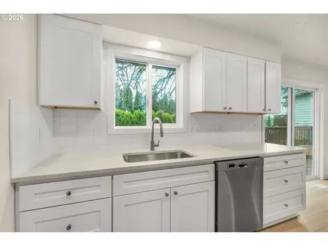 7923 SE 105th Avenue Portland OR 97266