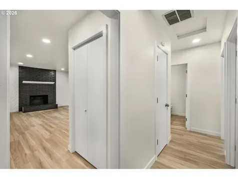 7923 SE 105th Avenue Portland OR 97266