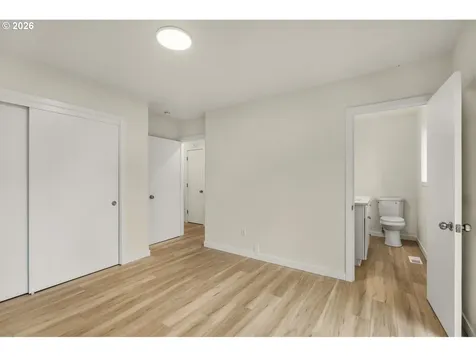 7923 SE 105th Avenue Portland OR 97266