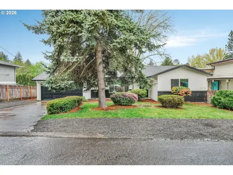 7923 SE 105th Avenue Portland OR 97266