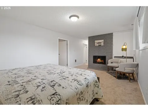 17670 SE Emerald Drive Milwaukie OR 97267