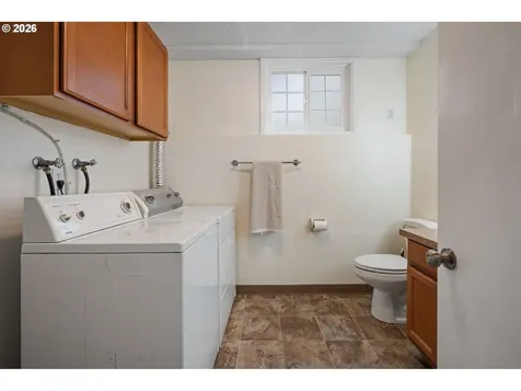 17670 SE Emerald Drive Milwaukie OR 97267